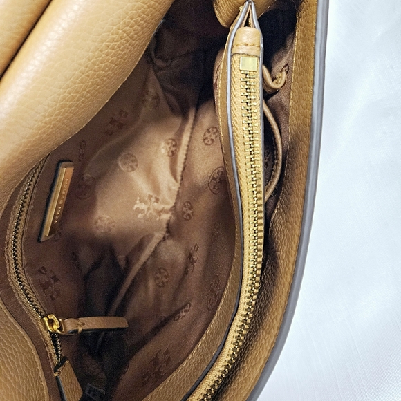 Tory Burch Britten Flap Shoulder Bag - Picture 13 of 16